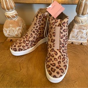 Serra Womens Leopard Wedge Heel High-Top Sneakers NWT Multiple Sizes